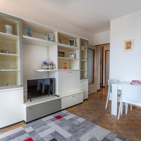 Zia Dina Apartment Pasian di Prato Екстер'єр фото